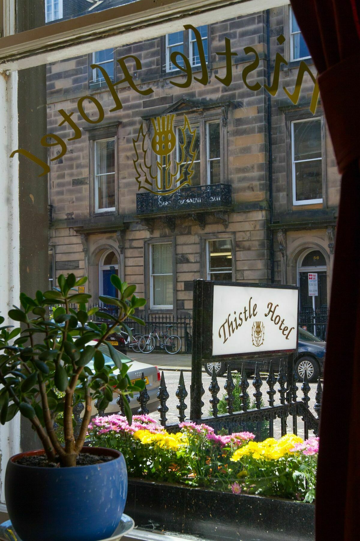 Thistle Hotel Edinburgh Buitenkant foto